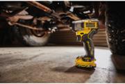 Акумуляторний ударний безщітковий гайкокрут DeWALT DCF902D2