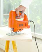 Електролобзик BLACK   DECKER JS20