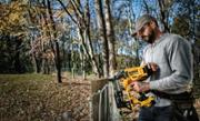 Степлер скобозабивний DeWALT DCFS950N (без АКБ та ЗП)