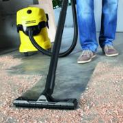 Пилосос для сухого прибирання Karcher WD 4