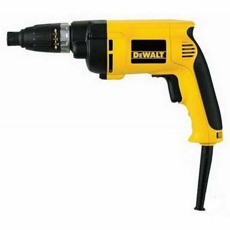 Шурупокрут DeWALT DW263K